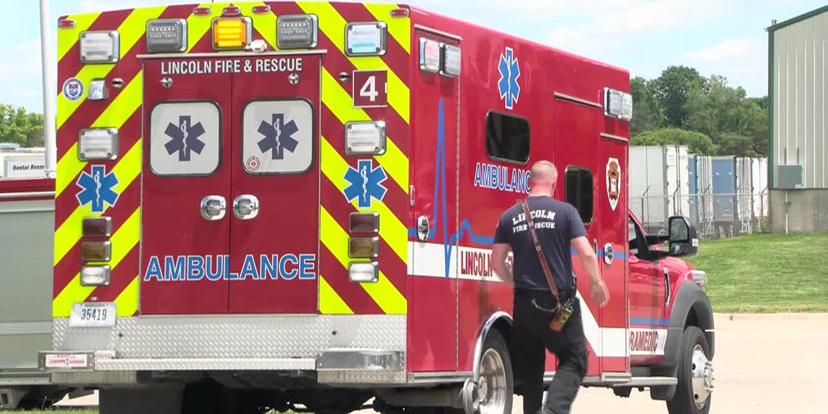 Firefighters rescue man who fell through ceiling in south Lincoln recycling center