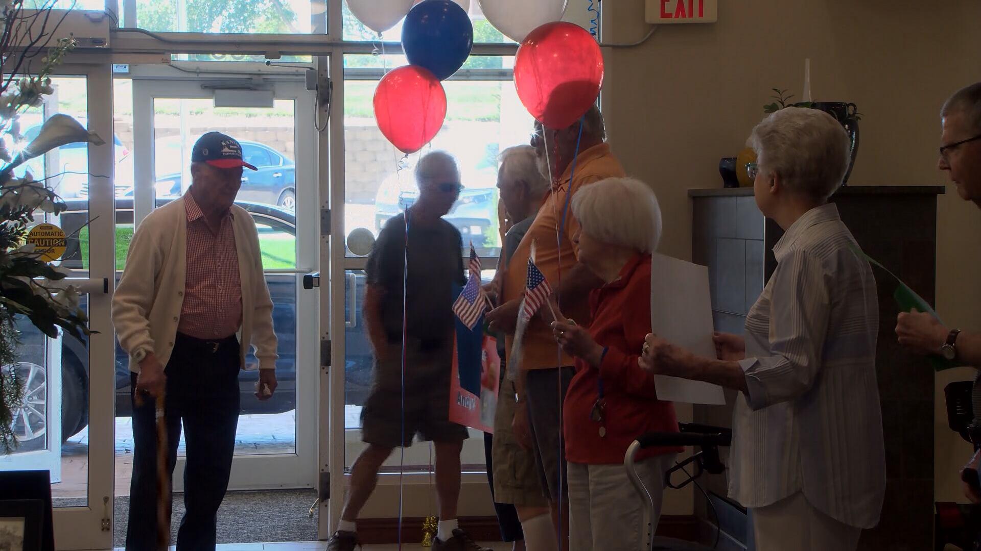 104-year-old WWII veteran receives hero's welcome at Lincoln retirement community on D-Day anniversary - Vimarsana News
